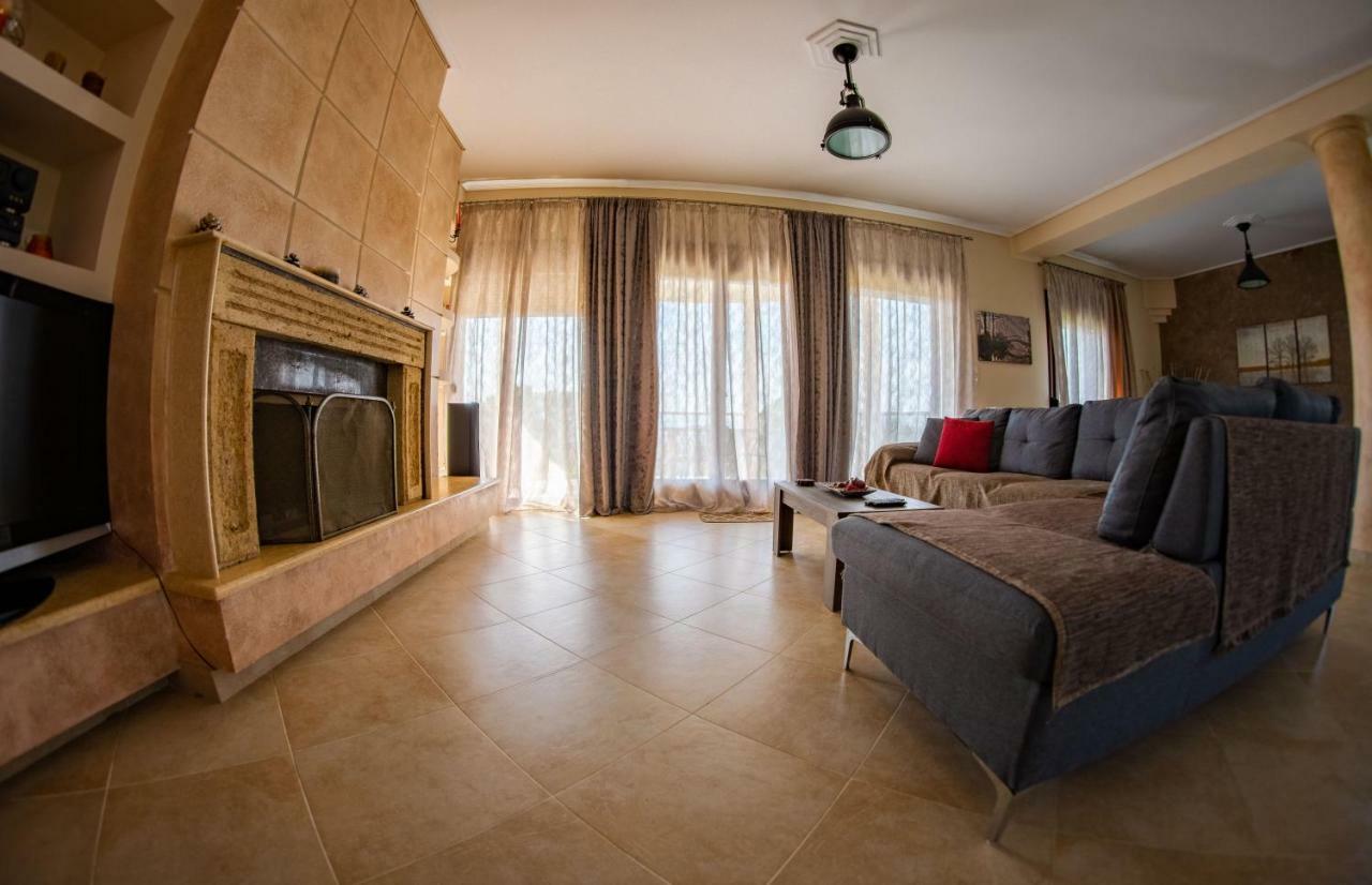 Luxury Villa Thea Volos Exterior photo